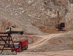 Pengerukan Bukit  Di kecamatan Sukabumi Meresahkan Warga