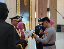 Dilepas Dengan Pedang Pora, Sebanyak 101 Personil Purnabakti