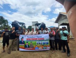 TMI Way Kanan salurkan Alat Mesin Pertanian Traktor Roda 4 sebanyak 2 Unit ke Kelompok tani