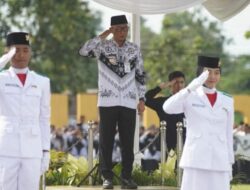 Gubernur Lampung RMD pimpin upacara HUT PGRI ke-80  Dan Hari Guru Nasional diGunung Sugih