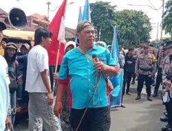 Masyarakat Transparansi Merdeka (MTM) Lakukan Demontrasi Di kantor walikota
