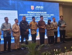 Ketua Jurnalis Polda Lampung Mak koesumawati Terima Penghargaan Awards 2025 Dari JMSI Lampung