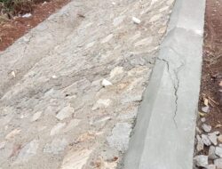 Pembangunan Bangunan Pengaman/Perlengkapan Jalan Ruas kabupaten Hitungan Hari Rusak