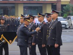 Kapolda Lampung Pimpin Upacara Hari Kesadaran Nasional dan Anugerah kan Satya Lencana Pengabdian