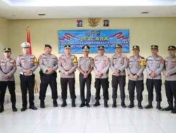 Wakapolres Way Kanan Pimpin Upacara Kenaikan Pangkat Pengabdian AKP Herwin Afrianto