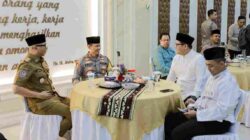 Gubernur Rahmat Mirzani Djausal,  Menghadiri Acara Silaturahim dan Buka Puasa Bersama di Mapolda Lampung