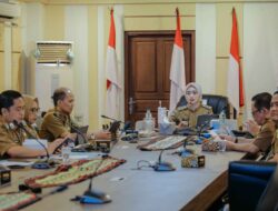 Wagub Jihan Nurlela Pimpin Rapat Evaluasi Program Prioritas Desaku Maju