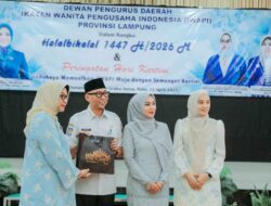 Gubernur Rahmat Mirzani Djausal Hadiri Halalbihalal Iwapi Lampung