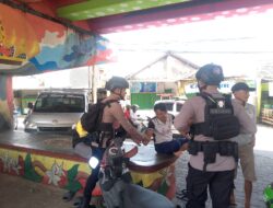 Jaga Kodusivitas wilayah,Detasemen Gegana Brimob Polda Lampung Gelar Patroli Dialogis.