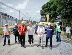 Dari Bangun Jalan Hingga Jaga Jalan: Strategi Gubernur Mirza Wujudkan Jalan Provinsi Mantap 98% di Lampung Tengah
