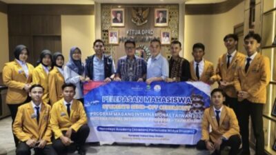 Ketua DPRD Lampung Resmi Lepas Mahasiswa Nusadaya Academy Magang ke Taiwan.