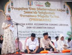 Perkuat Ukhuwah, Bupati Ayu Asalasiyah Hadiri Istighotsah Akbar di Gunung Labuhan