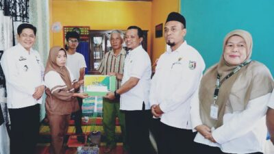 Bupati Riyanto Pamungkas Santuni Keluarga Pekerja Migran Yang Meninggal Dunia di Malaysia