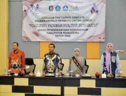 Bupati Riyanto Pamungkas Buka Penguatan Program Holistik Integratif