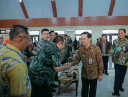 Sekdapro  Marindo Kurniawan, menghadiri Deklarasi Penandatanganan Pakta Integritas dan  SPMB SMA/SMK/SLB