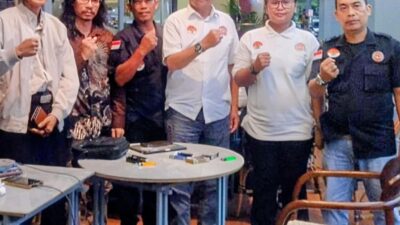 Silaturahim Relawan JPKP dan Seluruh Pendukung Jokowi Berlangsung Hangat diRawaMangun