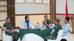 Dialog Tanpa  Jarak antara Mayjen Kristomei dan Apirasi Mahasiswa