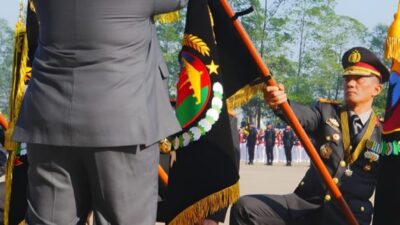 Kapolda Lampung Irjen Pol Helfi Assegaf Terima Penghargaan Nugraha Sukanti Dalam Peringatan Hari Bhayangkara ke-80
