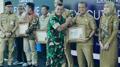 Bupati Pringsewu Hadiri Forum III Lampung 2026 dan Terima Penghargaan Kategori Terbaik Percepatan Pembentukan KDKMP