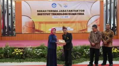 Rektor Unila Hadiri Serah Terima Jabatan Rektor Itera Periode 2026–2030