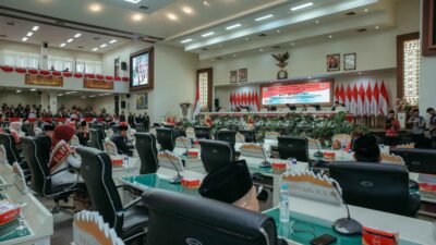 Gubernur Mirza Hadiri Paripurna Istimewa DPRD Lampung, Dengarkan Pidato Kenegaraan Presiden