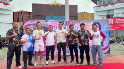 Hadiri Jalan Sehat HUT RI ke-81, KONI Way Kanan Dukung Pesan Sekdakab Bangun Masyarakat Sehat dan Bugar