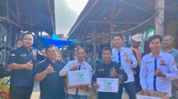 Wujud Aksi Nyata Pemuda, Karang Taruna Kecamatan Blambangan Umpu dan Gunung Sangkaran Turun ke Jalan Bantu Pengobatan Warga
