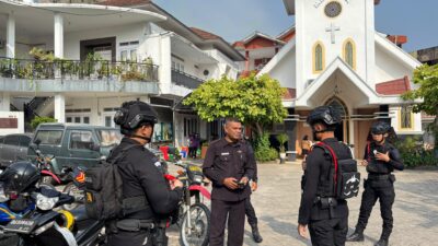 Tingkatkan Keamanan Kota, Personel Brimob Lampung Laksanakan Patroli Dialogis ke Sejumlah Lokasi Strategis