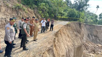 SATGAS PRR TINJAU JALAN RUSAK, AKSES 1.000 WARGA PADANG PARIAMAN TERDAMPAK