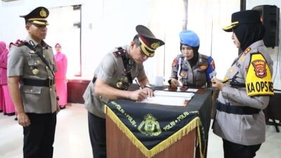 Kapolres Lampung Utara Pimpin Upcara Sertijab Wakapolres, Kabag Ops dan Dua Kapolsek , Ini Daftarnya