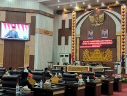 Bupati Riyanto Pamungkas Hadiri Rapat Paripurna Istimewa DPRD Mendengarkan Pidato Kenegaraan Presiden RI
