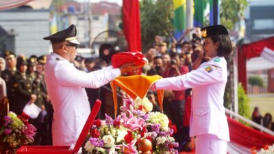 Gubernur Mirza Pimpin Upacara HUT ke-81 RI Tingkat Provinsi Lampung, Kobarkan Semangat Indonesia Berdaulat, Adil dan Makmur