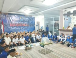 Partai Amanat Nasional (PAN) Provinsi Lampung gelar Hari Ulang Tahun (HUT) ke-28 dilaksanakan lebih khidmat, sederhana, kekeluargaan dan jauh dari nuansa euforia, lebih membaur dengan warga