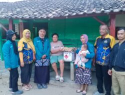 Pasca‑Kebakaran Kampung Sangkaran Bakti: Aparatur & KKN Bergerak Berbagi Bantuan Kepada Warga Terdampak