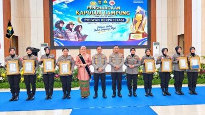HUT Ke -78 Polwan Peringati HUT Ke-78, Polda Lampung Berikan Apresiasi Kepada 21 Orang Polwan