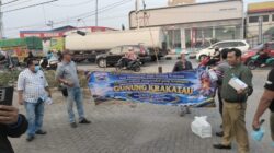 PERSATUAAN ANAK OGAN , DI BANDAR LAMPUNG, BAGIKAN MASKER GRATIS DI DUA TITIK