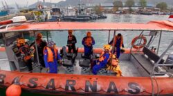*Polda Lampung Perkuat Pencarian 5 Wartawan dan 3 Kru Kapal yang Hilang Kontak di Selat Sunda*
