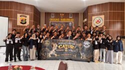 SPN POLDA LAMPUNG DAN UKM CATUR UNILA PERKUAT SILATURAHMI LEWAT PERTANDINGAN PERSAHABATAN