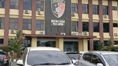 Dugaan Penggelapan Mobil Rental Rp1,16 Miliar, Anggota DPRD Bandar Lampung YI Dilaporkan Ke Polda Lampung .