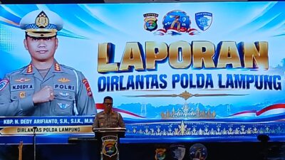 32 , Personil Lantas Raih Penghargaan Kapolda Di HUT Ke-71