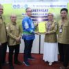 Prof. Hamzah Serahkan Berkas Pendaftaran Bacarek Unila Periode 2027 – 2031