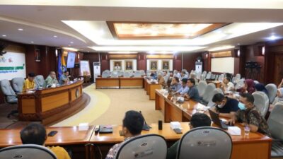 Unila Gelar Sosialisasi BPJS Ketenagakerjaan untuk Perlindungan Pekerja Jasa Konstruksi