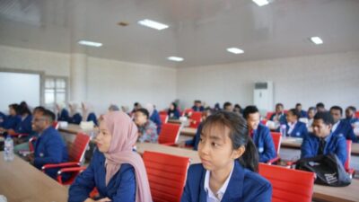 Unila Bekali Penerima Beasiswa ADik dan 3T Melalui Diklat