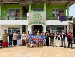 Jumat Berkah, Satreskrim Polres Way Kanan Salurkan Bansos ke Ponpes Miftahul Huda