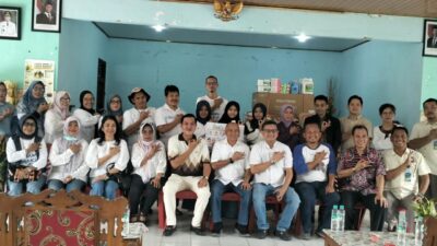 Kagama Lampung Berbagi Kebahagiaan Bersama Puluhan Lansia di Tresna Werdha Natar
