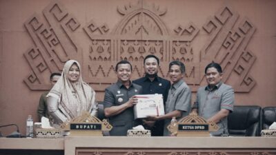 Bupati Riyanto Pamungkas  Ajukan Rancangan APBD 2027