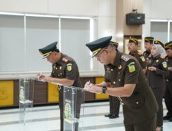 KEJAKSAAN TINGGI LAMPUNG GELAR PELANTIKAN PEJABAT BARU ASISTEN PEMULIHAN ASET DAN KAJARI WAY KANAN
