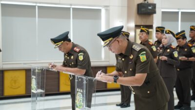 KEJAKSAAN TINGGI LAMPUNG GELAR PELANTIKAN PEJABAT BARU ASISTEN PEMULIHAN ASET DAN KAJARI WAY KANAN