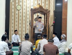 Kapolda dan Wakapolda Lampung Gelar Subuh Keliling di Dua Masjid, Pererat Silaturahmi dan Perkuat Kamtibmas