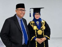Umitra wisuda 538 wisudawan wisudawati IPK sempurna dan Hadiah Umroh.